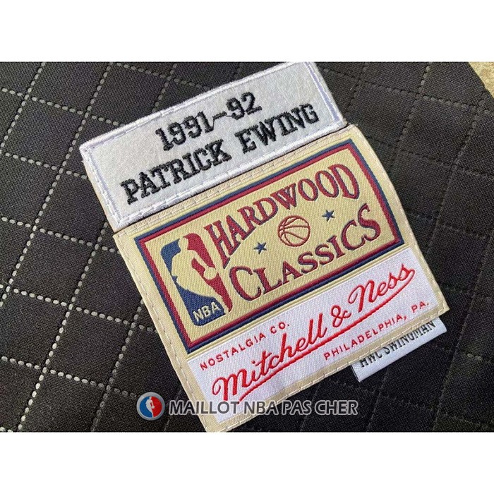 Maillot New York Knicks Patrick Ewing NO 33 Mitchell & Ness 1991-92 Noir